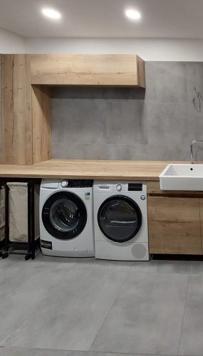 Koupelna, lamino dřevo-dekor