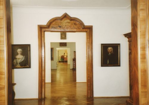 Restaurátorství, replika barokových dveří